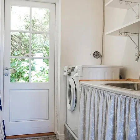 Stunning In With Kitchen Neksø