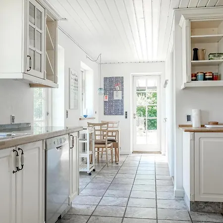 Stunning In With Kitchen