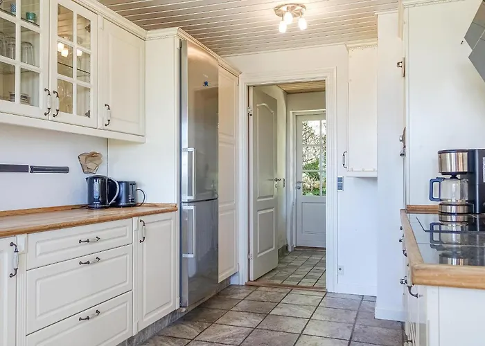 Stunning In With Kitchen Hébergement de vacances
