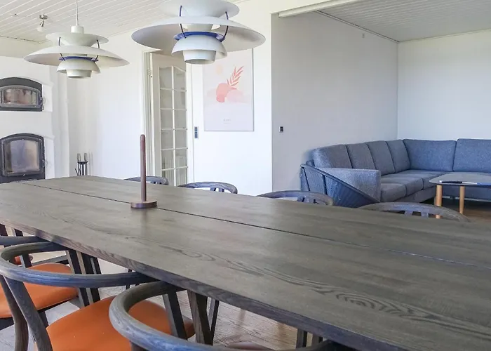 Stunning In With Kitchen * Neksø